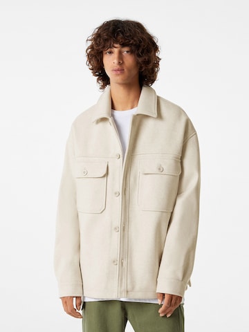 Bershka Between-season jacket in Beige: front