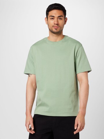 TRAPP T-shirt i grön: framsida