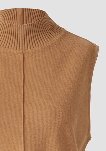 s.Oliver Sweater in Brown