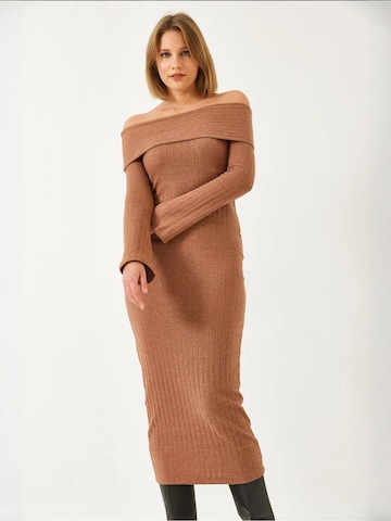 Bianco Lucci Jurk in Beige