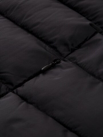 Tom Tailor Women + Winterjacke in Schwarz