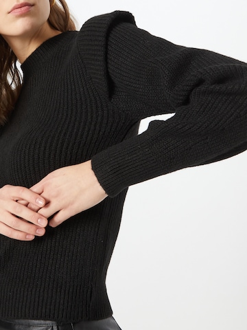 QS Sweater in Black