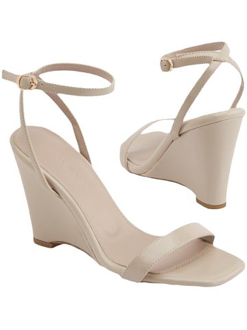 Limoya Sandals 'Novah' in Beige