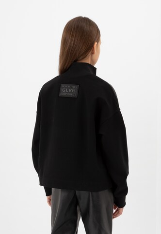 Gulliver Zip-Up Hoodie in Black