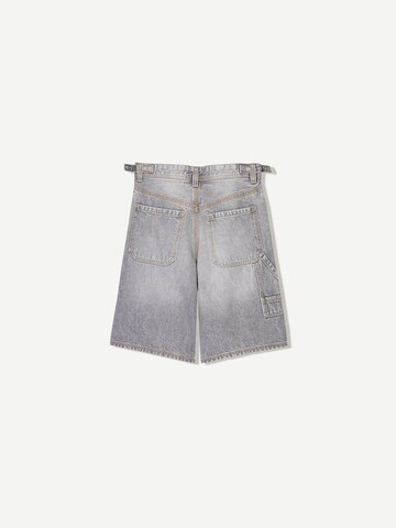 Bershka Baggy Jeans in Grijs