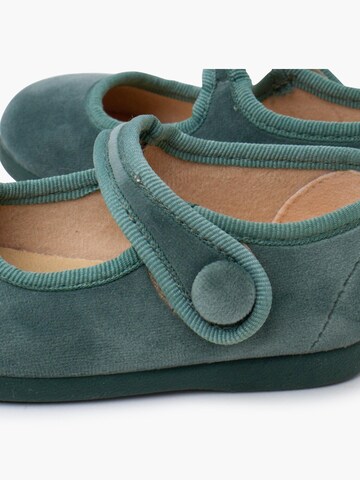 Chaussure basse Pisamonas en vert