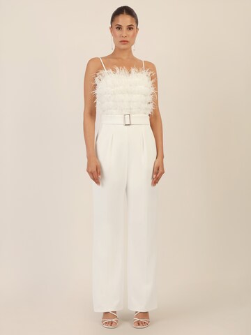 APART Jumpsuit in White: front