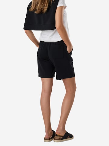 Seaside Regular Trousers in Black
