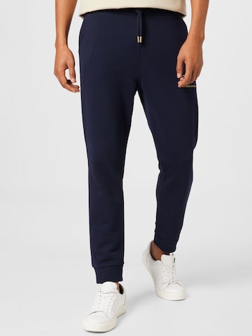 GANT Tapered Pants 'Archive Shield' in Blue: front