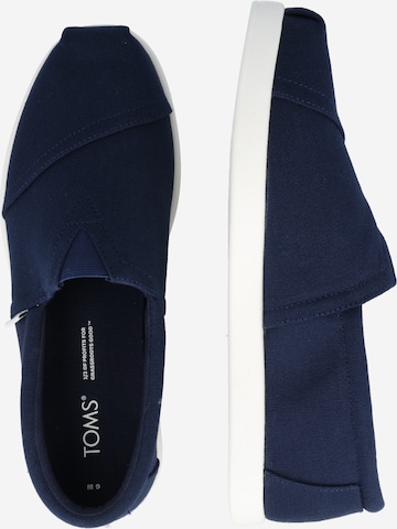 TOMS Classic Flats in Blue