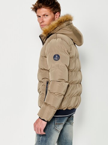 Giacca invernale di KOROSHI in beige