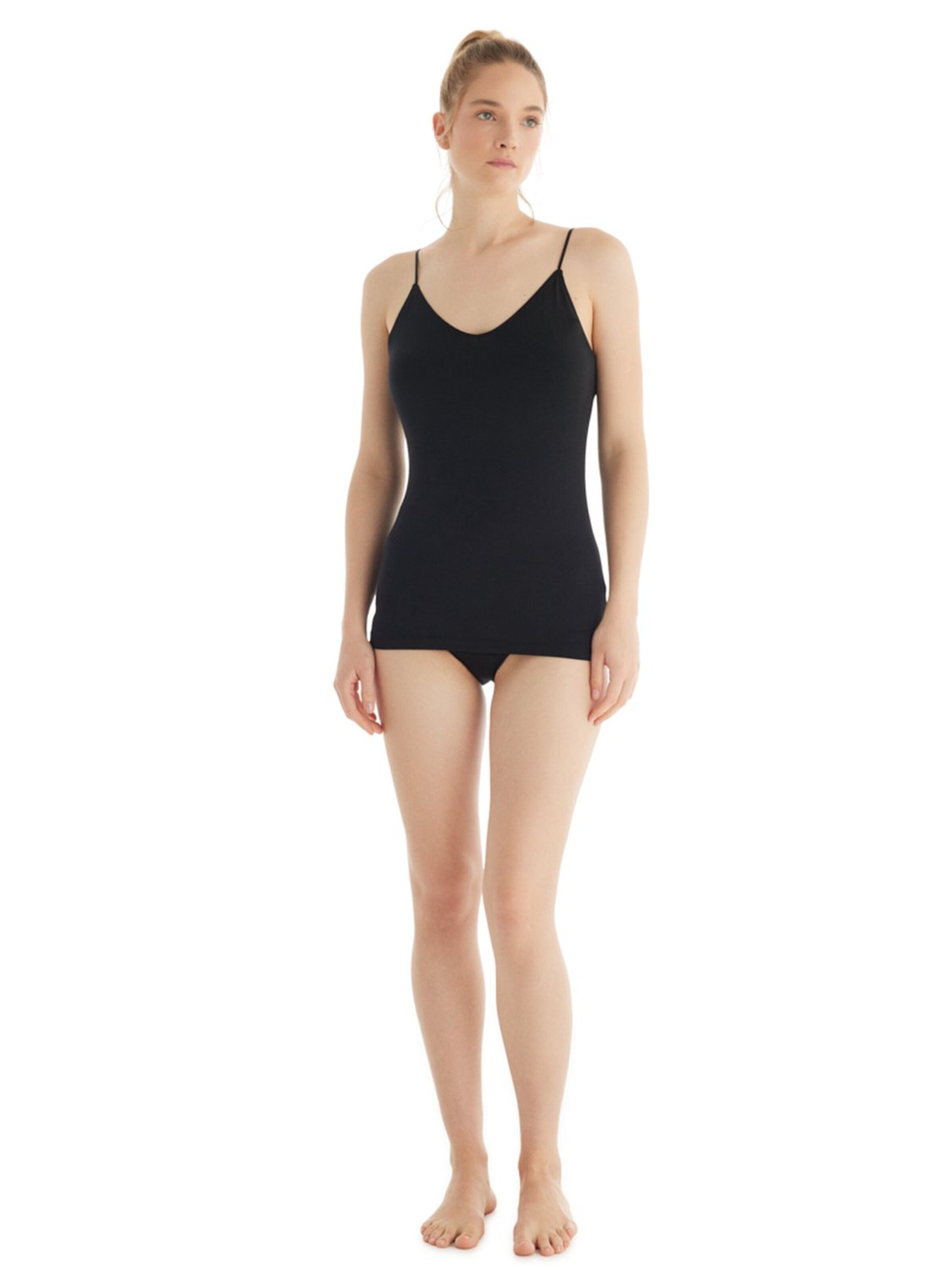 Blackspade Undershirt in Black