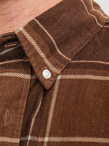 JACK & JONES - Ajuste regular Camisa 'Brook' en marrón