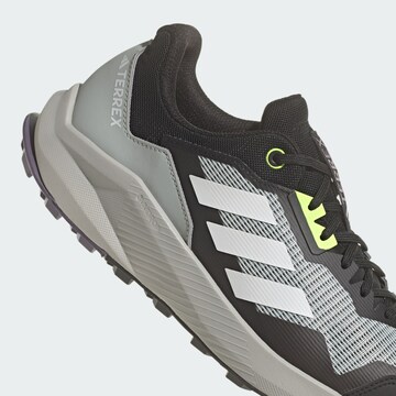 Chaussure de course 'Trailrider' ADIDAS TERREX en gris