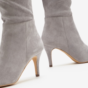 LASCANA Boot in Grey