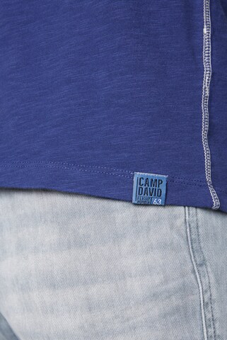 T-Shirt 'Fly and Cruise' CAMP DAVID en bleu