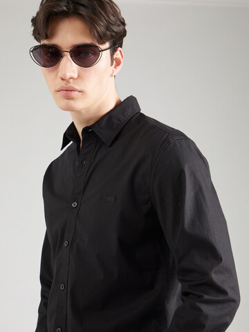 LEVI'S ® Slim Fit Hemd 'Battery' in Schwarz