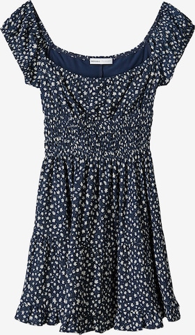 BershkaLjetna haljina - plava boja: prednji dio