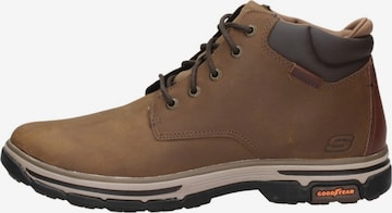 Bottes à lacets 'Relaxed Fit: Segment 2.0 - Brogden' SKECHERS en marron : devant