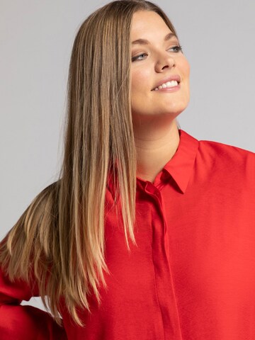 Camicia da donna di Ulla Popken in rosso