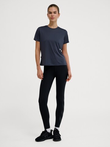 Hummel Funktionsbluse 'Pulse' i grå