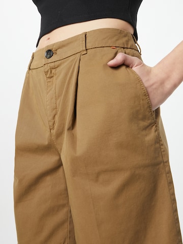 BOSS Orange Loosefit Kalhoty se sklady v pase 'Taggie' – béžová