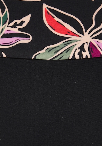 BUFFALO Bikinitrusse i sort