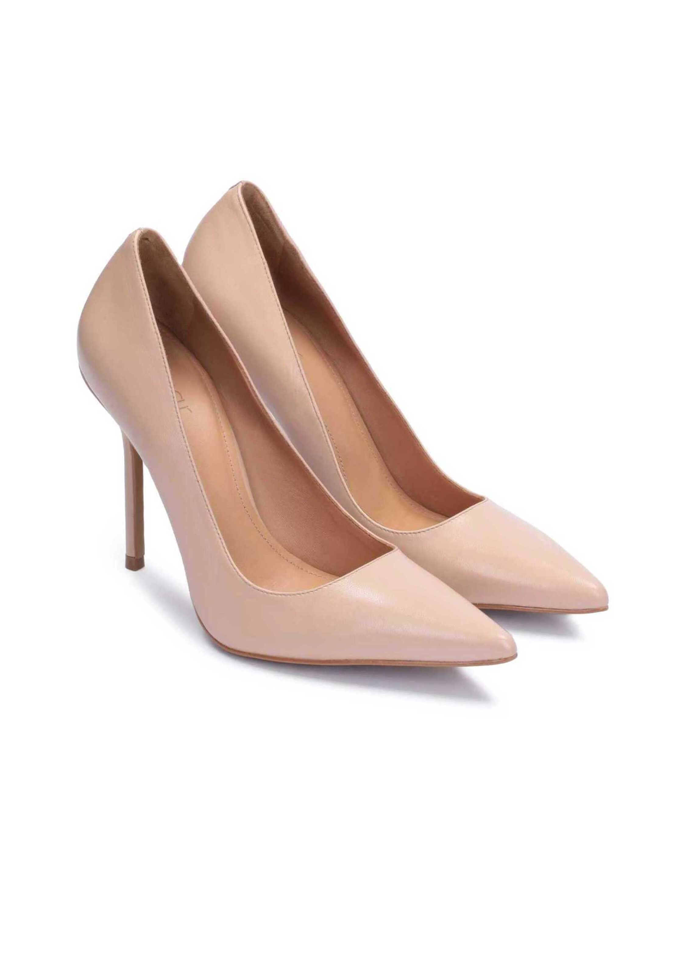 Kazar Pumps in Beige