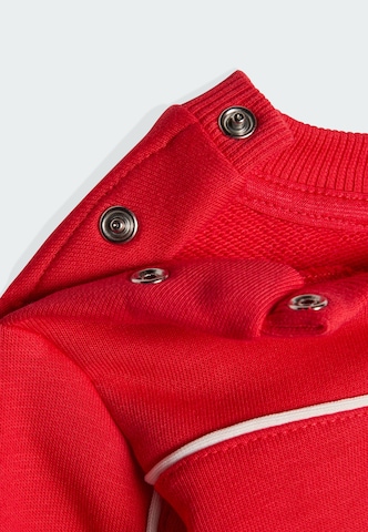 ADIDAS SPORTSWEAR Jogginganzug 'Adidas x Disney Micky Maus' in Rot
