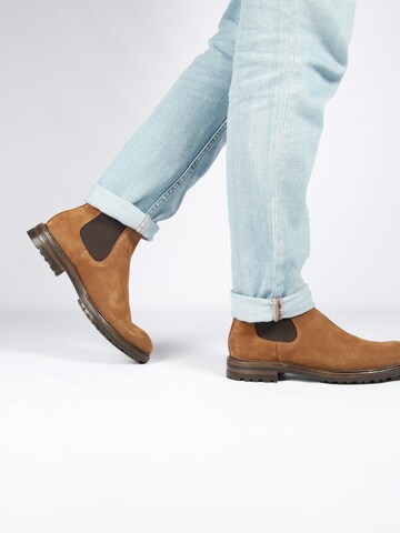 Boots chelsea 'Greg UG23' di BLACKSTONE in marrone