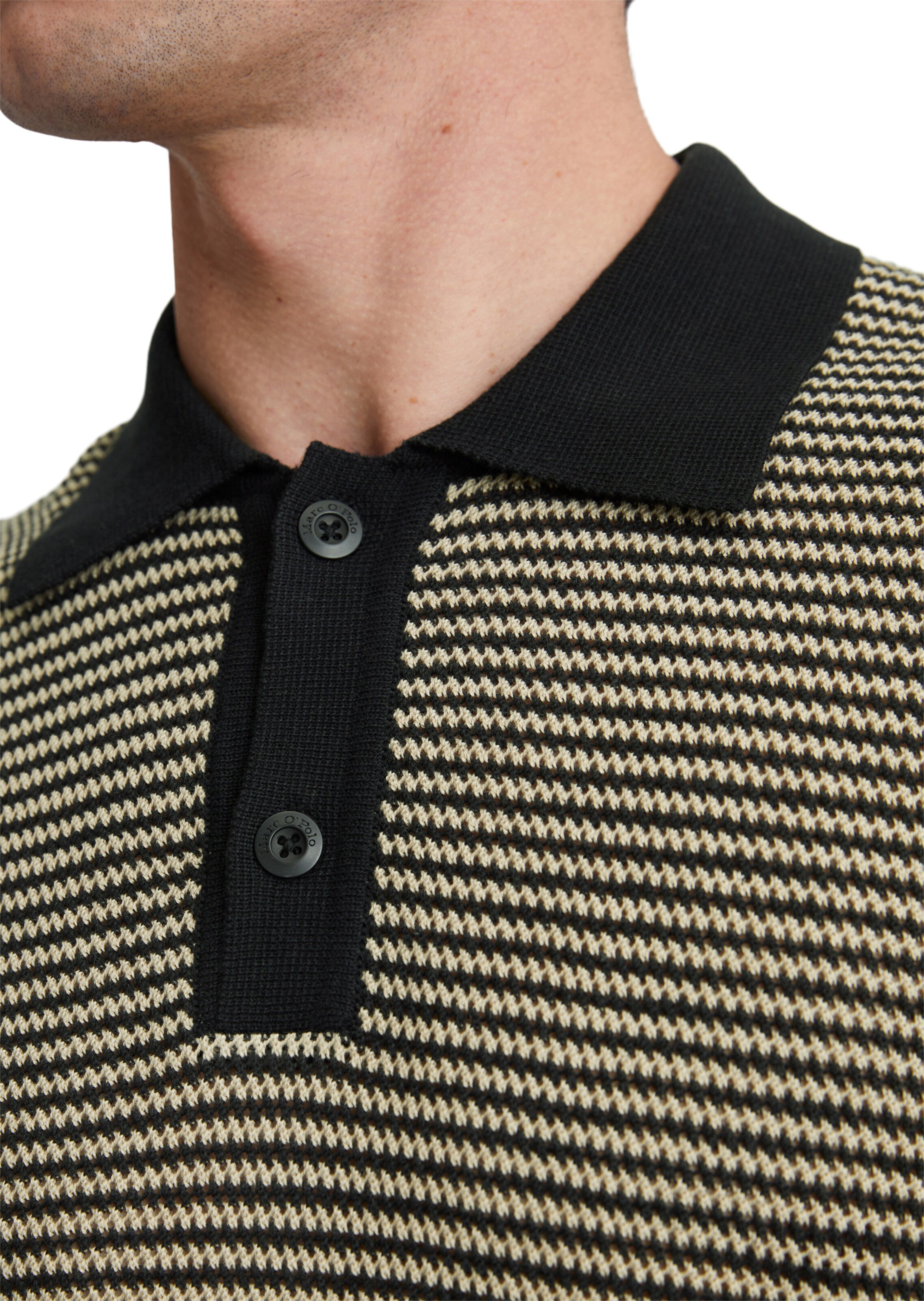 Marc O'Polo Sweater in Black