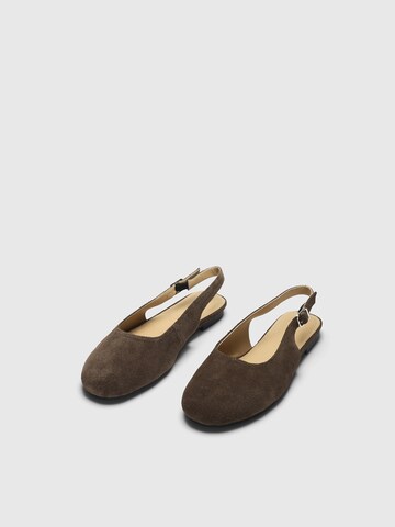 SELECTED Odprte balerinke 'SLFCHARLOTTE' | rjava barva