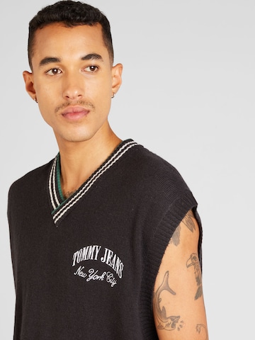 Tommy Jeans Sweater Vest in Black