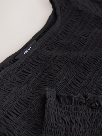 Next Блуза в черно