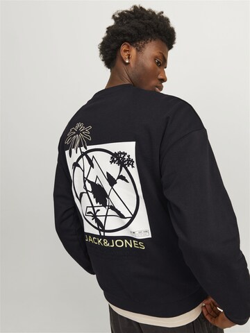 JACK & JONES Sweatshirt 'JCOStagger' in Zwart: voorkant