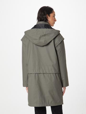 Manteau mi-saison Sofie Schnoor en vert