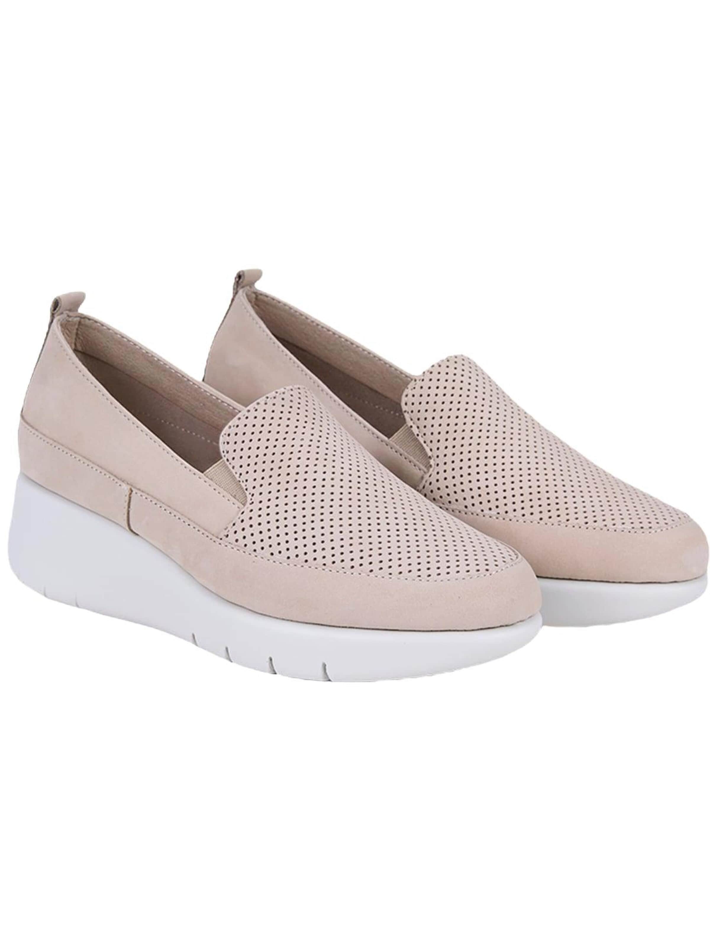 Desa Lage schoen 'DESA Damen DesaComfort Perforierte Keilschuhe aus Leder' in Beige: voorkant