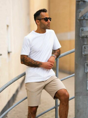 TEESHOPPEN Szabványos Nadrág ' Performance Shorts ' - bézs