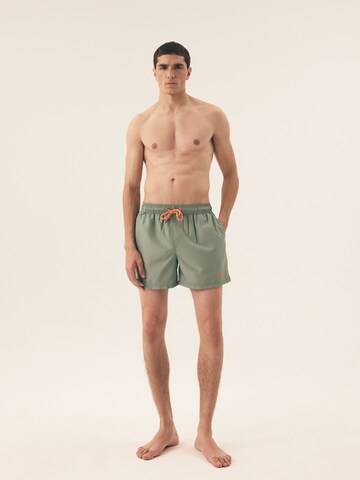 Henderson Swimming shorts 'Bequeme Badeshorts aus schnelltrocknendem Polyester bequem Oslo' in Green