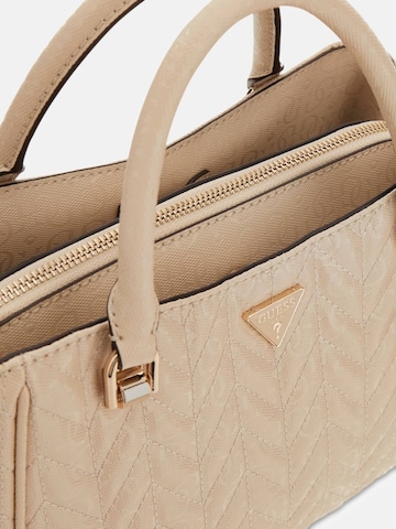 GUESS Umhängetasche 'Stacey' in Beige