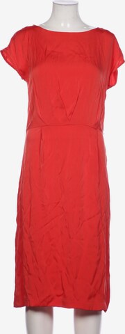 rosemunde Dress in M in Red: front