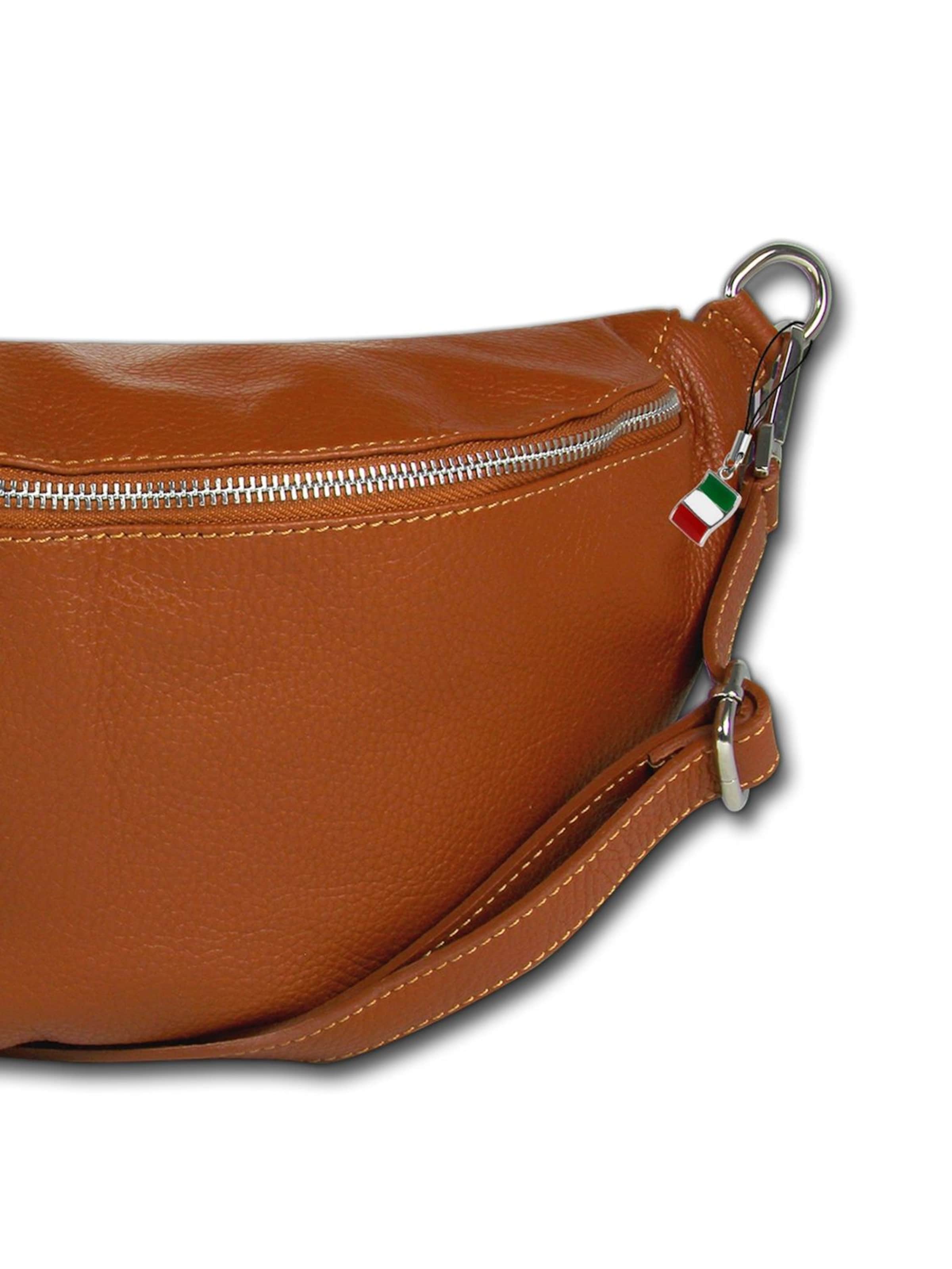 Florence Fanny Pack in Brown