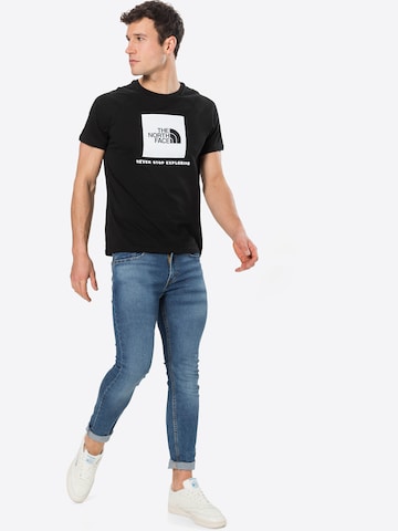 THE NORTH FACE Regular Fit T-Shirt in Schwarz