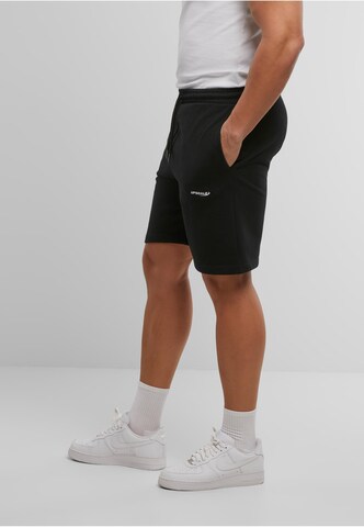 MT Upscale Regular Trousers in Black