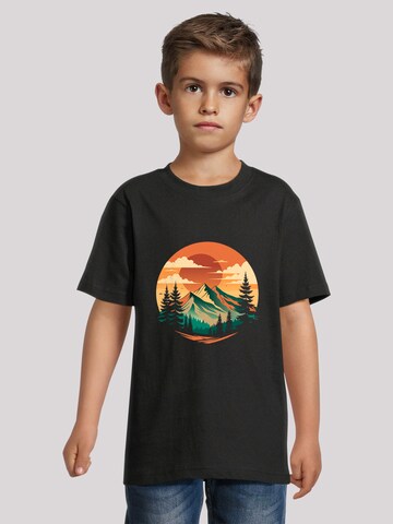 T-Shirt 'Sonnenuntergang Berglandschaft' F4NT4STIC en noir : devant