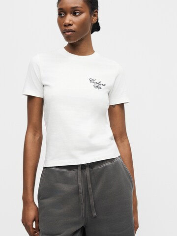 Tricou 'Gracious' de la Carhartt WIP pe alb