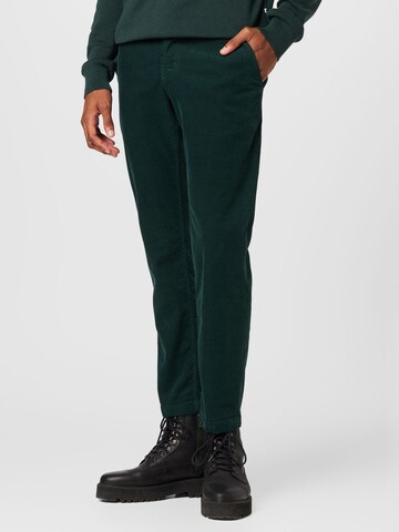 Regular Pantalon 'Alvaaro' ARMEDANGELS en vert : devant