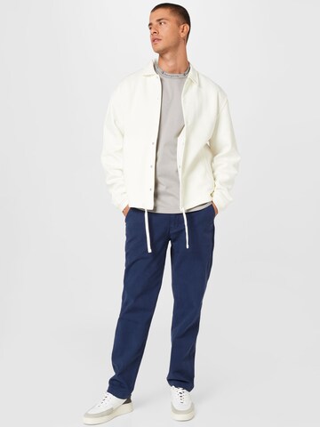 Tapered Pantaloni eleganți 'XX Chino EZ Taper' de la LEVI'S ® pe albastru