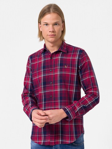 By Diess Collection - Regular Fit Camisa em vermelho