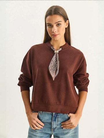 Felpa di Bianco Lucci in marrone